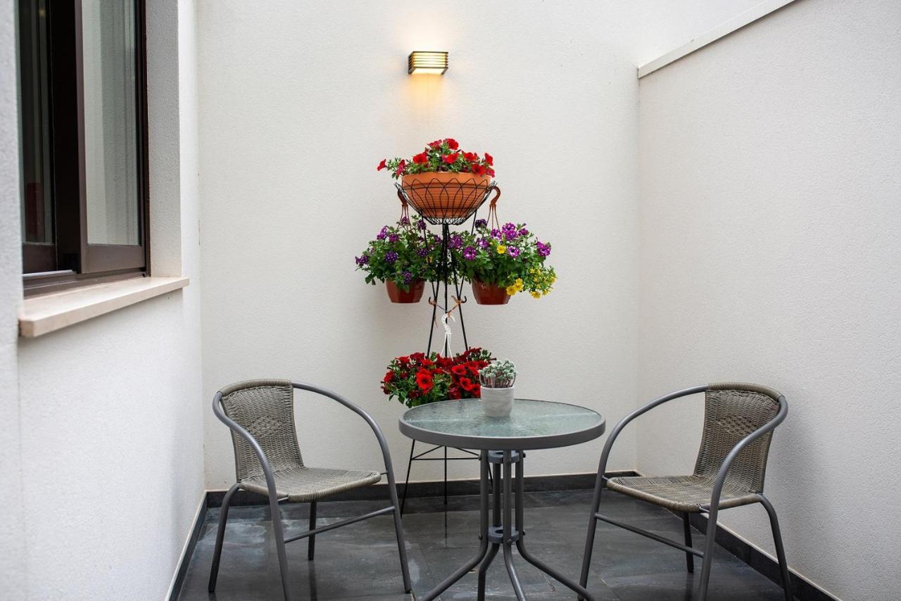Ria Sal Apartments Aveiro Exterior photo