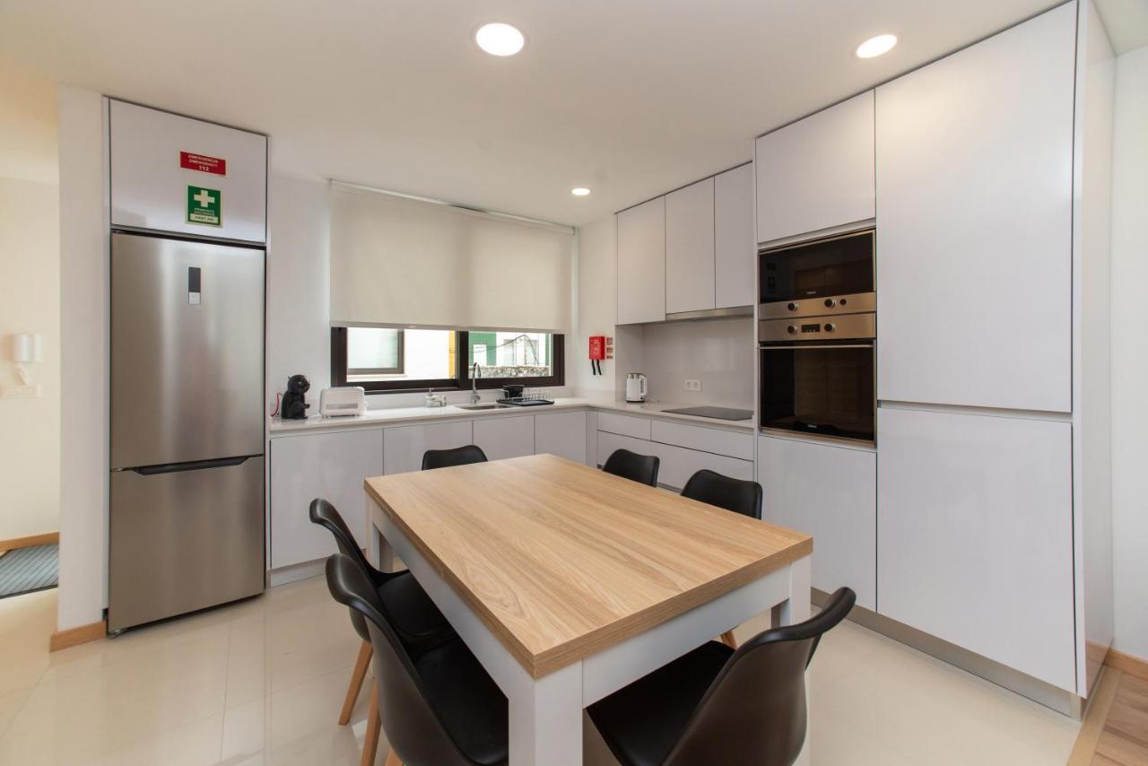 Ria Sal Apartments Aveiro Exterior photo